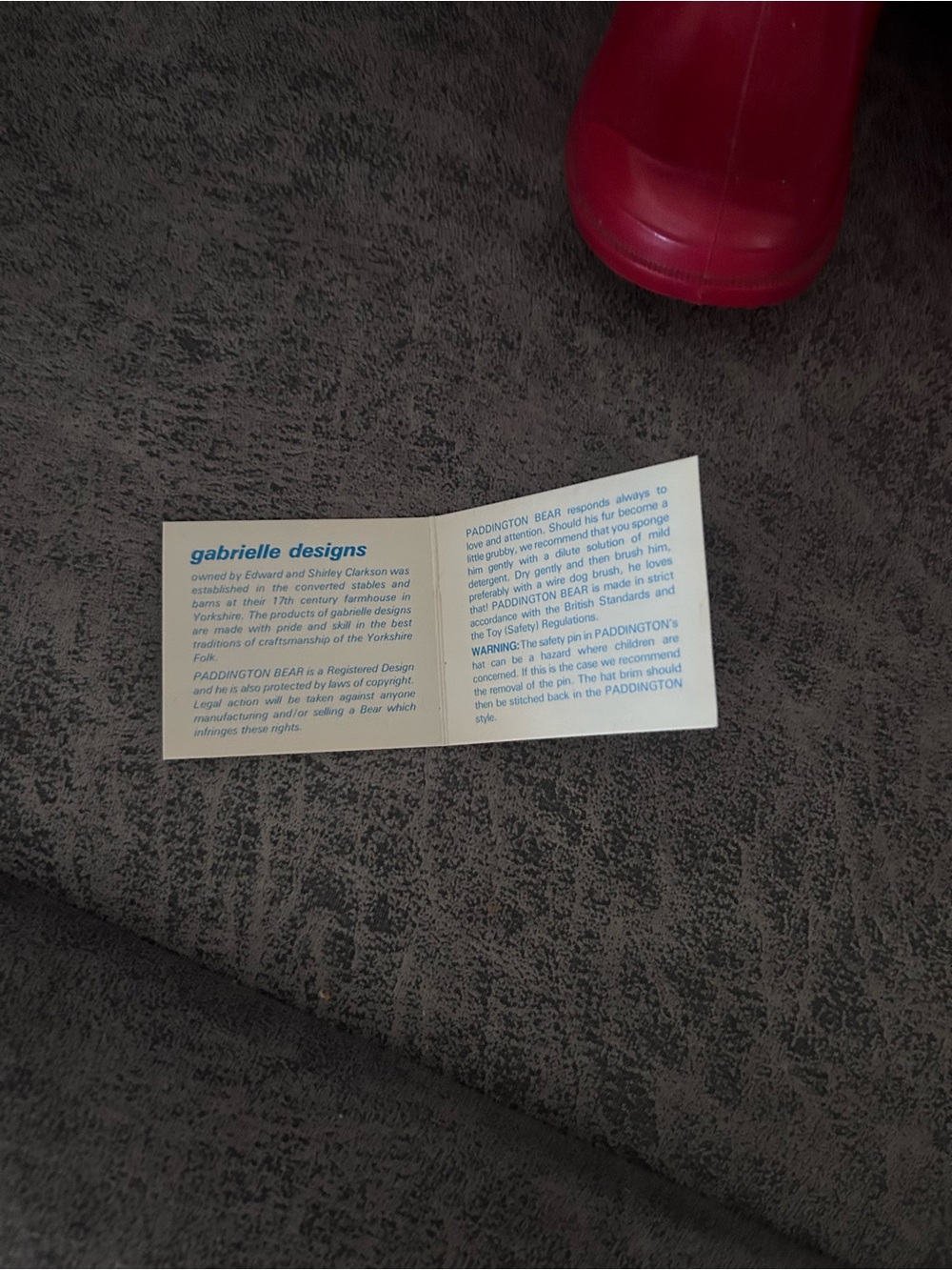 Vintage Paddington Bear.  The bear garden Dorchester Yorkshire, England. - Picture 6 of 8